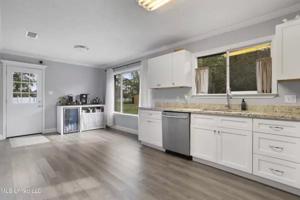 21800 Yankee Town Road, Saucier, MS 39574