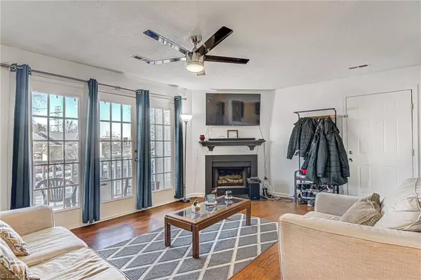 5511 Hornaday RD #F, Greensboro, NC 27409