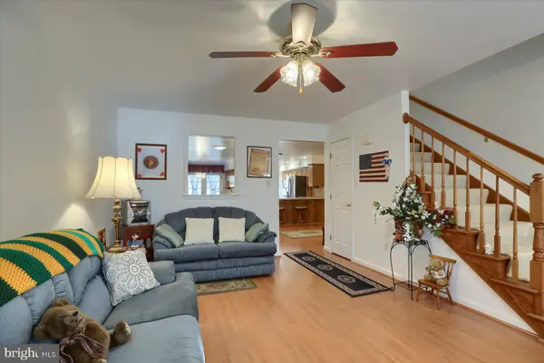 68 GREENFIELD DR, Carlisle, PA 17015