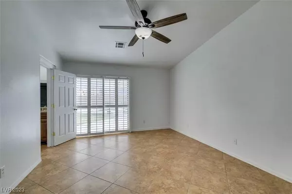 7616 Oldenburg Street, Las Vegas, NV 89131