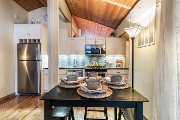 12588 Bernese Lane, Truckee, CA 96161-0000