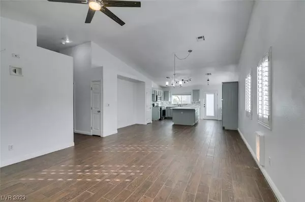 7616 Oldenburg Street, Las Vegas, NV 89131