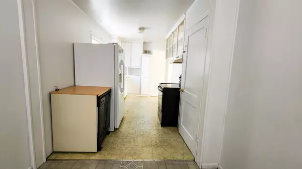 3121 Plantation Rd NE, Roanoke, VA 24012