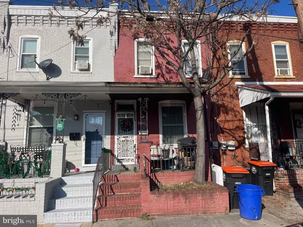 2524 W 6TH ST, Chester, PA 19013