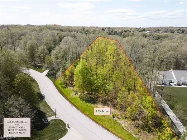 4 Stone Castle, Salem, OH 44460