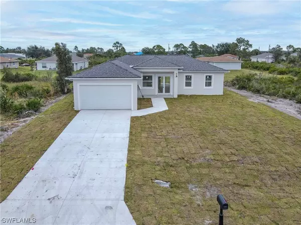 2906 63rd ST W, Lehigh Acres, FL 33971