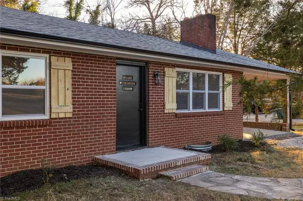 305 Hilton RD, Advance, NC 27006