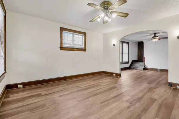 862-864 Fairwood Avenue, Columbus, OH 43205