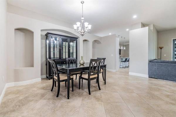 4015 LITHIA RIDGE, Valrico, FL 33596