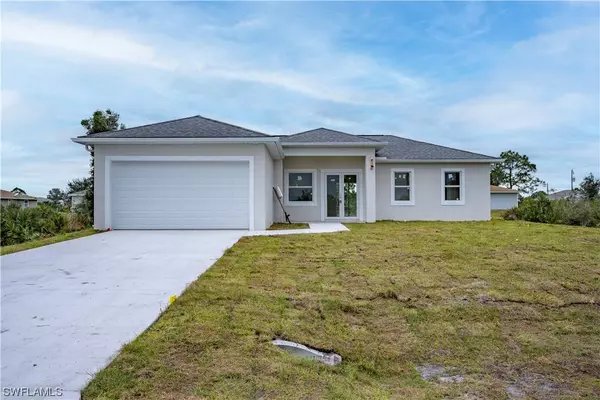 2906 63rd ST W, Lehigh Acres, FL 33971