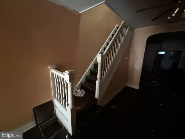 3030 MCELDERRY ST, Baltimore, MD 21205