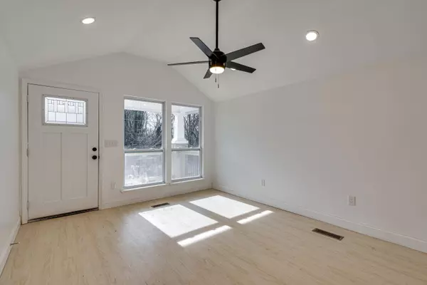 1903 E 33rd St, Chattanooga, TN 37407