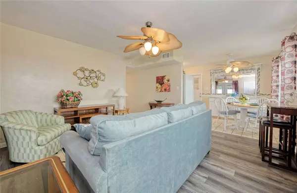 4032 CONWAY BLVD, Port Charlotte, FL 33952