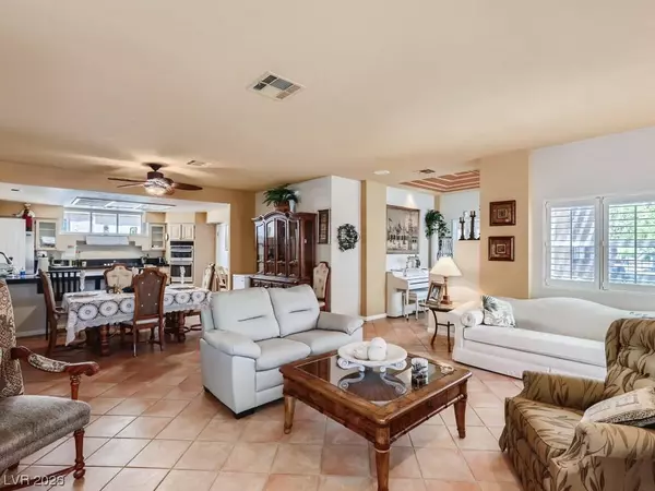 301 Wild Plum Lane, Las Vegas, NV 89107