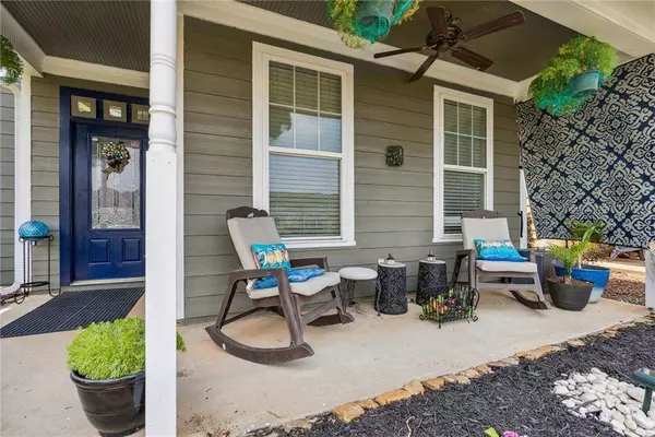 20 Courtyard LN, Cartersville, GA 30120