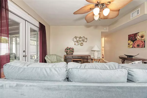 4032 CONWAY BLVD, Port Charlotte, FL 33952