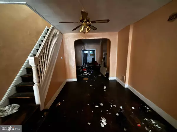 3030 MCELDERRY ST, Baltimore, MD 21205