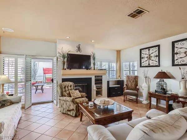 301 Wild Plum Lane, Las Vegas, NV 89107