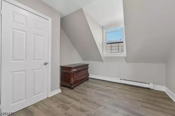 93-95 Ridgewood Ave, Newark City, NJ 07108