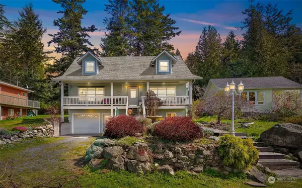 2544 Island View LN, Lummi Island, WA 98262