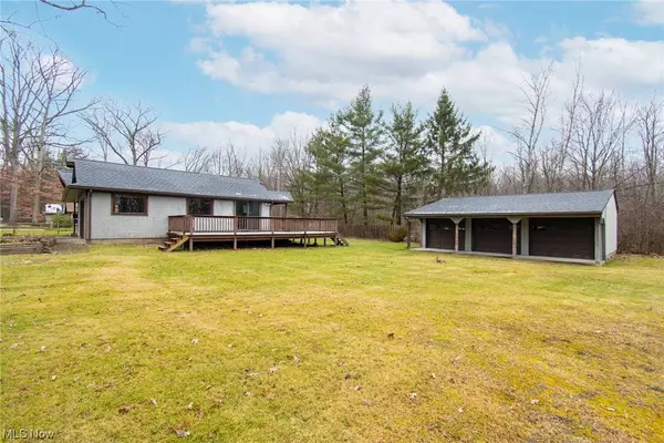 17970 Verna AVE, Lake Milton, OH 44429