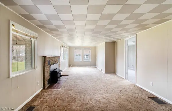 17970 Verna AVE, Lake Milton, OH 44429