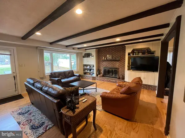 419 BARBY LN, Cherry Hill, NJ 08003