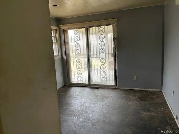 20031 WYOMING Street, Detroit, MI 48221