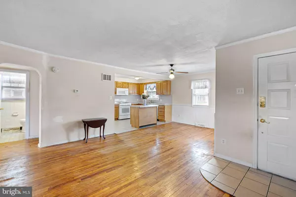 92 UNIVERSITY AVE, New Castle, DE 19720