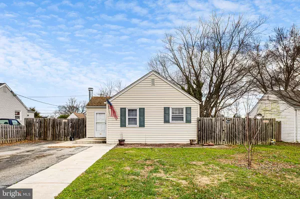 92 UNIVERSITY AVE, New Castle, DE 19720