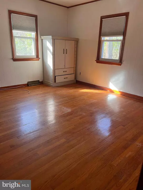 1395 COOPER, Woodbury, NJ 08096