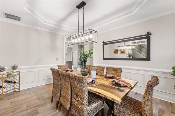 3913 Lost Oak DR, Buford, GA 30519