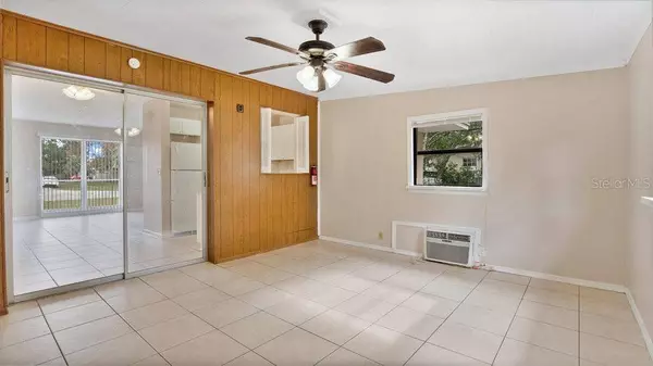 857 RADCLIFF ST, Deltona, FL 32725