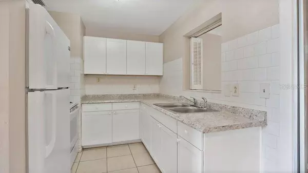 857 RADCLIFF ST, Deltona, FL 32725