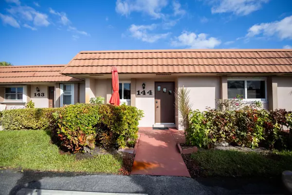 5775 Fernley W DR 144, West Palm Beach, FL 33415