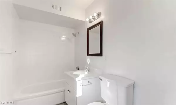 2937 Stewart Avenue, Las Vegas, NV 89101