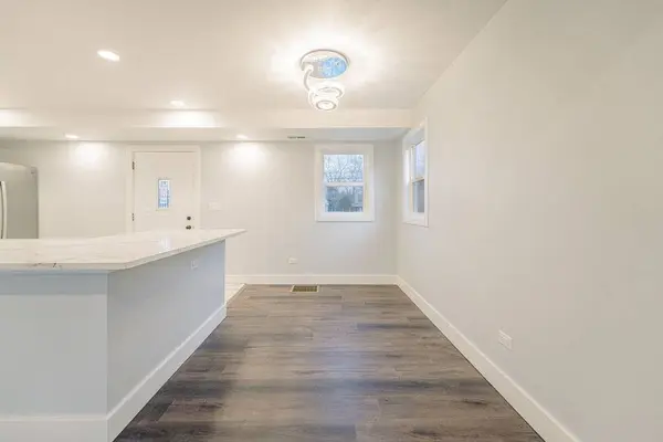 11953 Ann ST, Blue Island, IL 60406