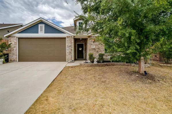 320 Mariscal Place, Fort Worth, TX 76131