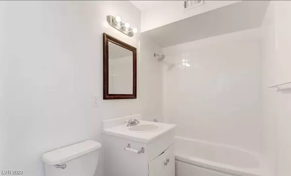 2937 Stewart Avenue, Las Vegas, NV 89101