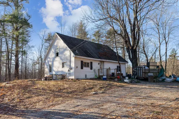 327 Quaker Ridge Road, Casco, ME 04015