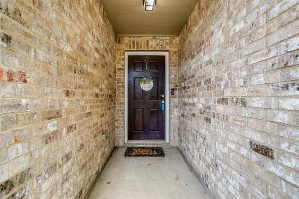 320 Mariscal Place, Fort Worth, TX 76131