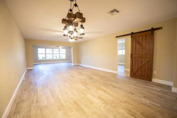 5775 Fernley W DR 144, West Palm Beach, FL 33415