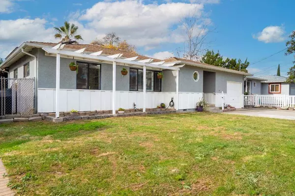 633 Fern ST, Escondido, CA 92027