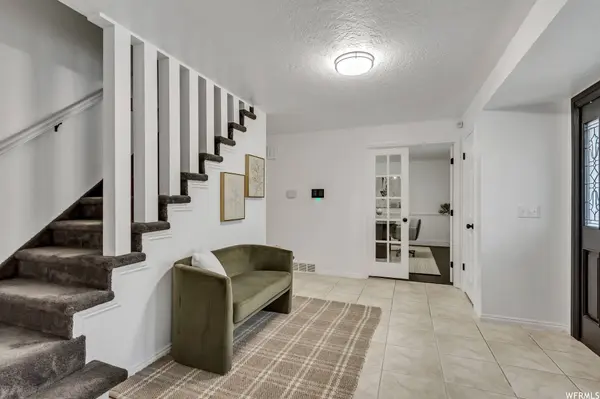 8489 S RUA BRANCO DR, Sandy, UT 84093