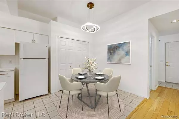 6313 SQUIRE LAKE Drive, Flushing, MI 48433