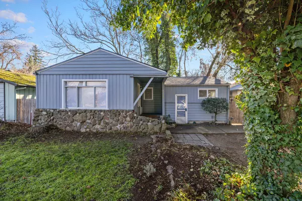 1743 Homes Ave, Ashland, OR 97520