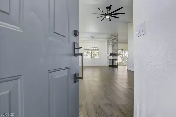 7784 Shandin Hills Way, Las Vegas, NV 89149