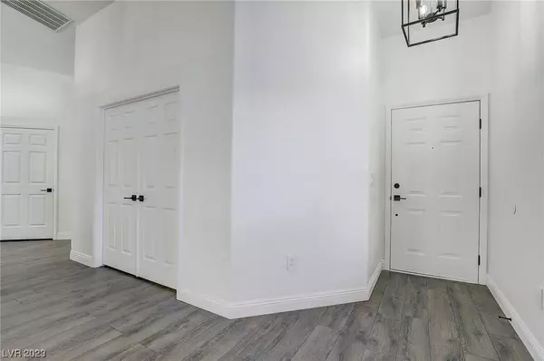 7784 Shandin Hills Way, Las Vegas, NV 89149