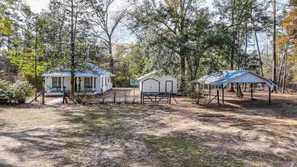 23276 HWY 42, Livingston, LA 70754