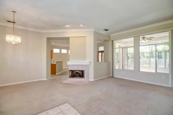 7011 Dream Inn LN, Roseville, CA 95747